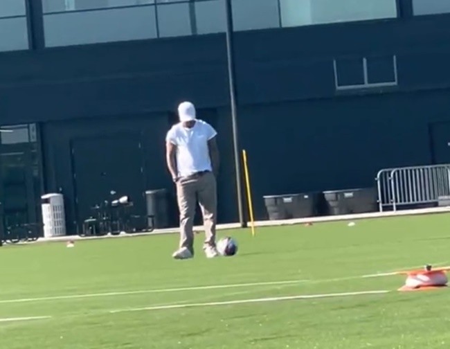 Beckham 'chiếm sóng' trong buổi tập đầu tiên của Messi - Bóng Đá