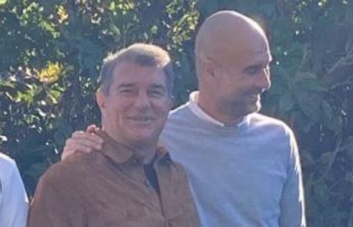 Vừa ra mắt Barca, Xavi đã cho sa thải 2 cái tên - Bóng Đá