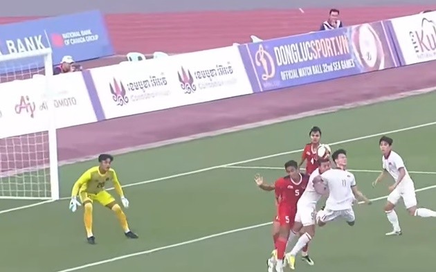 TRỰC TIẾP U22 Indonesia 1-1 U22 Việt Nam (H1): Siêu phẩm đánh đầu - Bóng Đá