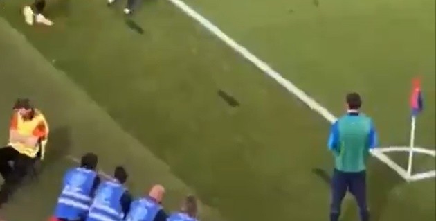 Mbappe nhận đòn đau từ 'cỗ máy đánh chặn' Morocco - Bóng Đá