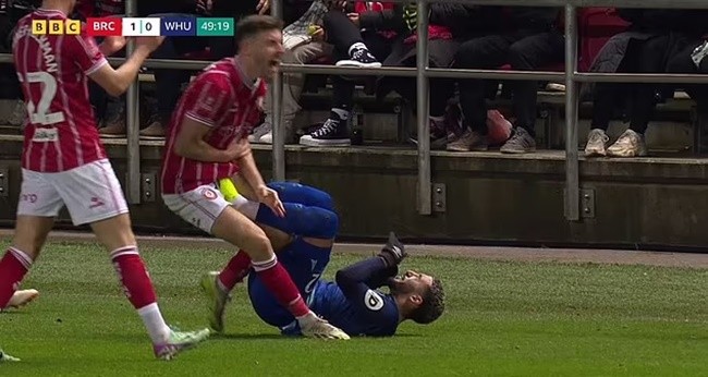 Loạt thảm họa khiến CLB Premier League tạo điều điên rồ tại FA Cup - Bóng Đá