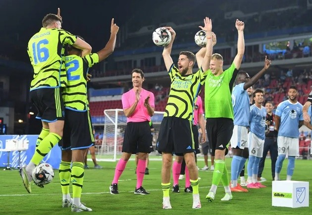 CHÍNH THỨC: Barca thông báo chấn thương của Raphinha - Bóng Đá