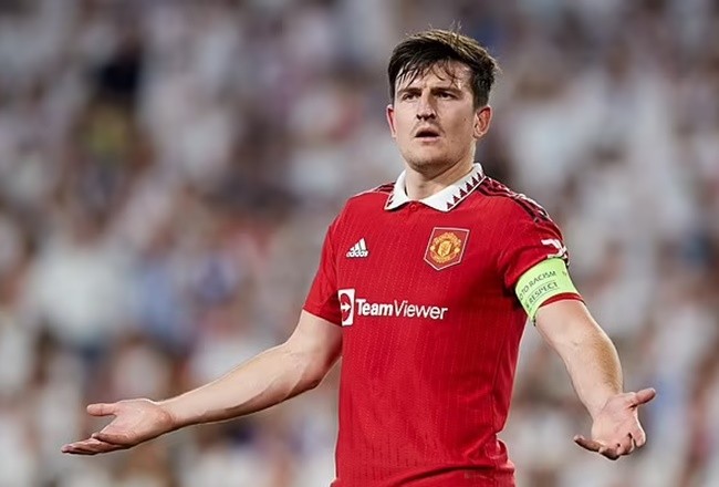 10 Premier League fringe stars who desperately need a move this summer - Bóng Đá