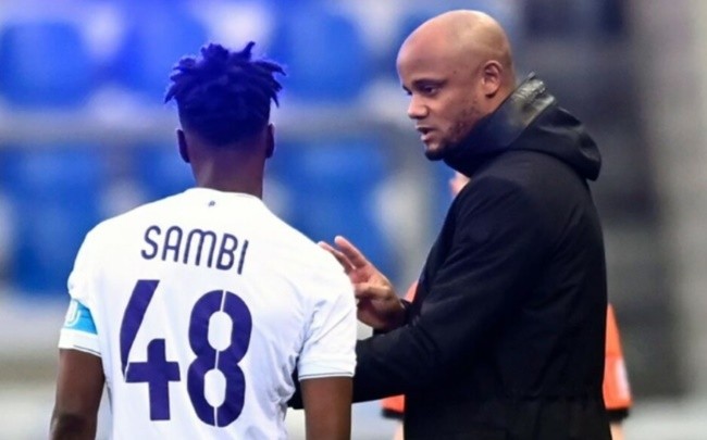 KOMPANY MAKES YAYA TOURE COMPARISON AS HE PRAISES LOKONGA POTENTIAL - Bóng Đá