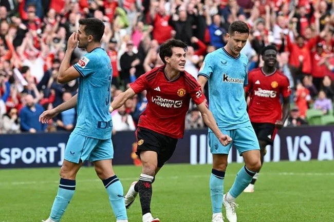 BUKAYO SAKA TIPPED BY RIO FERDINAND TO BECOME ARSENAL LEGEND AFTER STUNNING STRIKE - 'THIS KID IS THE TRUTH' - Bóng Đá