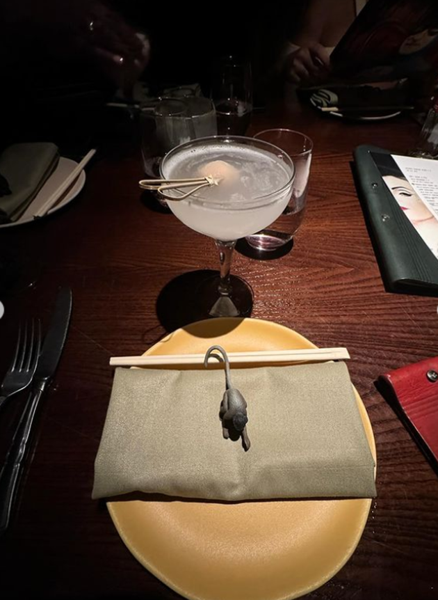 Ảnh Bellingham nhắn tin - Bóng Đá