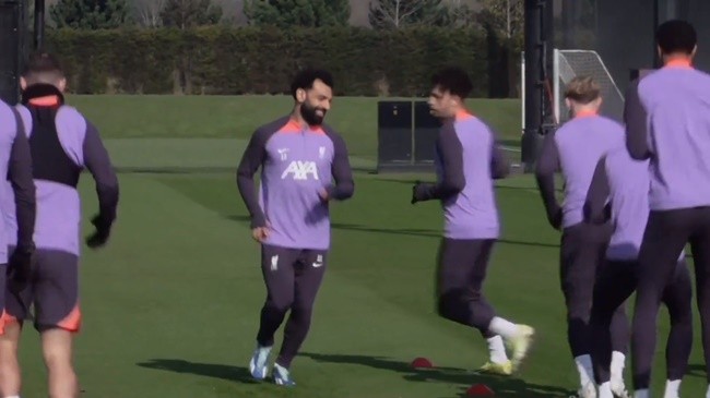 Hình ảnh đáng chờ đợi ở Liverpool xuất hiện - Bóng Đá