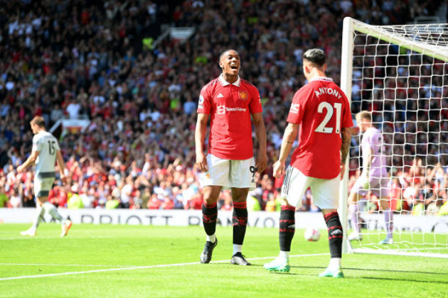 Peter Stevenson at Old Trafford: On Martial - Bóng Đá