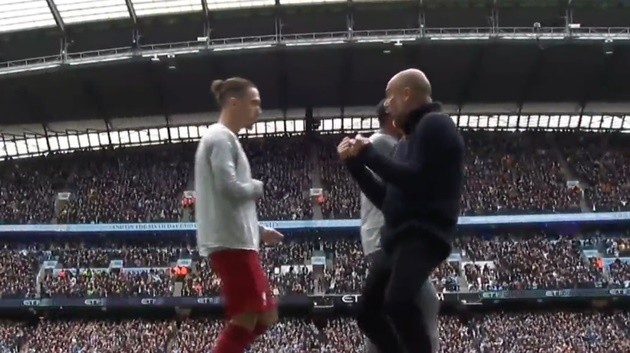 MU thua Palace - Bóng Đá