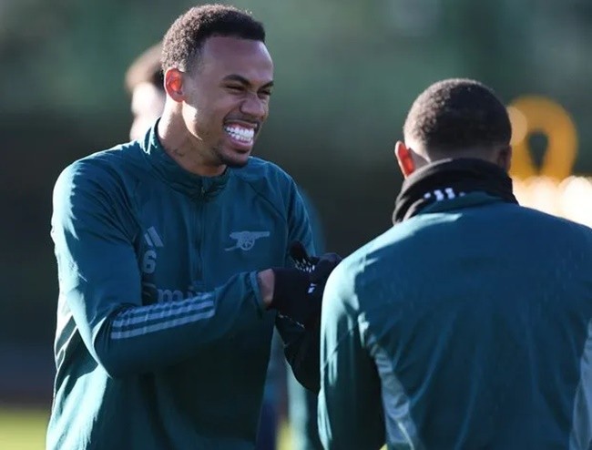 Arsenal tập - Bóng Đá