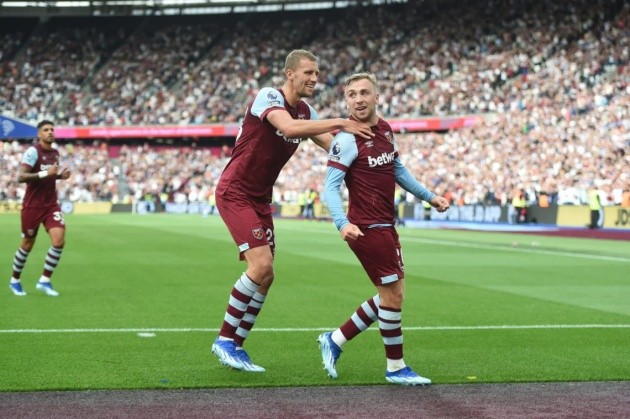 Đội hình tiêu biểu Premier League vòng 21: ngập tràn Liverpool - Bóng Đá