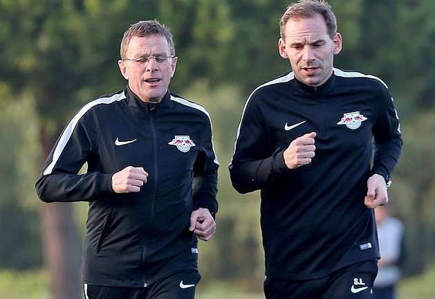 Sascha Lense là ai - Bóng Đá