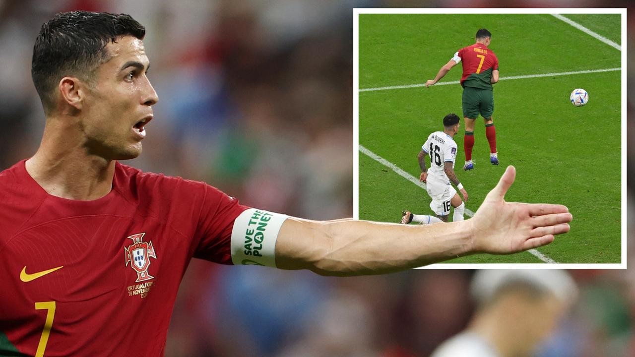 Thái độ của Ronaldo với Fernandes sau khi bị tước bàn thắng - Bóng Đá
