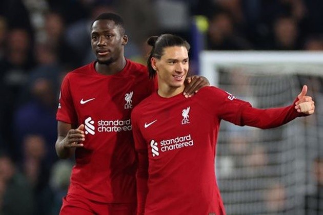 Leeds Liv - Bóng Đá