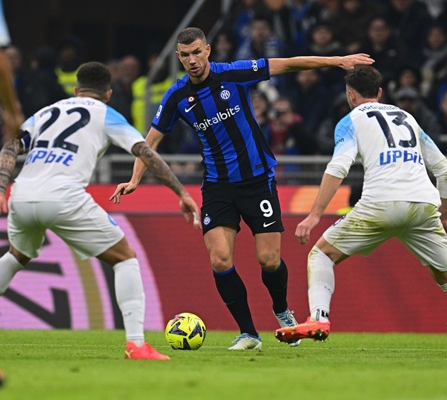 Hạ Juventus bằng siêu phẩm, Mourinho tiến thẳng vào top 4 - Bóng Đá