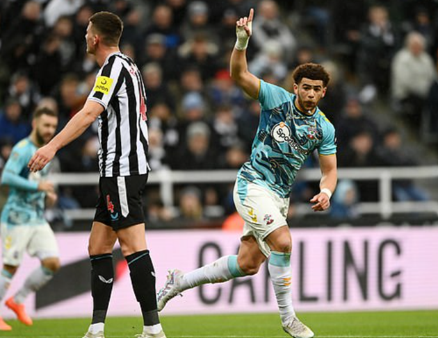 ảnh review trận Liverpool - Bóng Đá