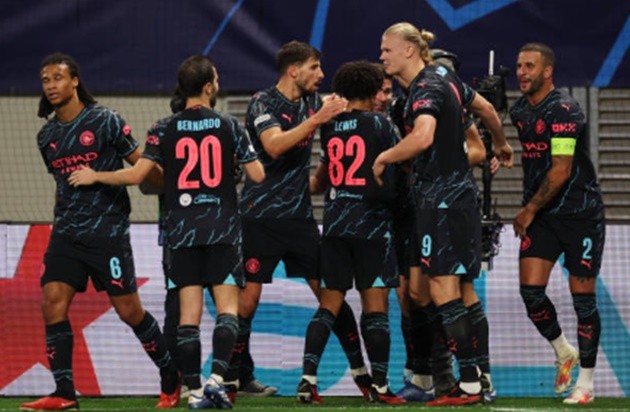 Ảnh review Milan vs Napoli - Bóng Đá