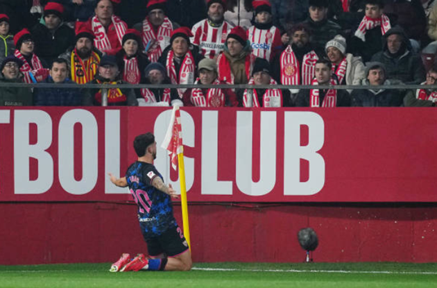 Đánh nhanh thắng gọn, Inter bỏ xa Juve 10 điểm - Bóng Đá