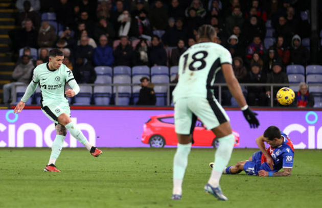 Ngược dòng thành công, Chelsea tiến lên nửa trên BXH - Bóng Đá