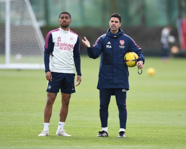 Paul Pogba is 'still behind' and 'not in the ideal condition' at Juventus - Bóng Đá