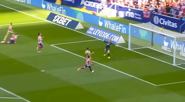 Griezmann gánh còng lưng Atletico Madrid - Bóng Đá