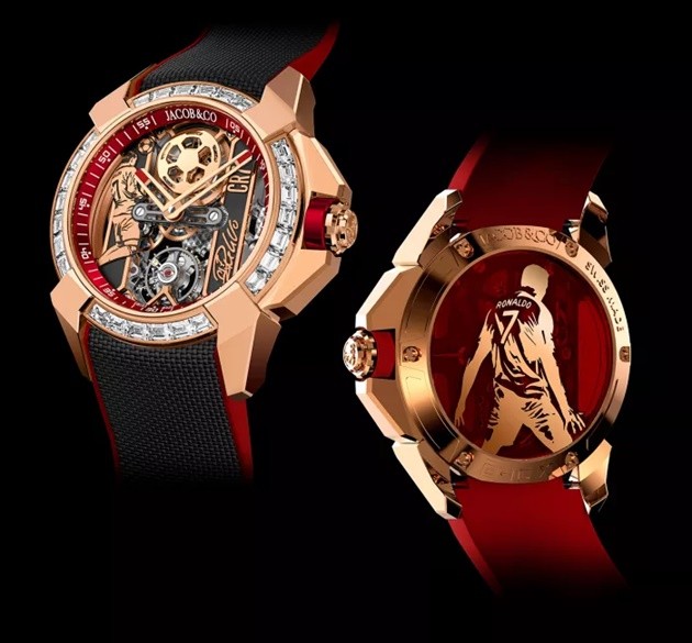 Cristiano Ronaldo gifted custom £92k watch with iconic celebration - Bóng Đá