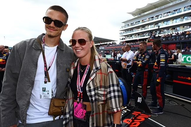 Pep Guardiola dẫn đầu những tên tuổi lớn của môn thể thao này tại Giải Grand Prix Anh - Bóng Đá