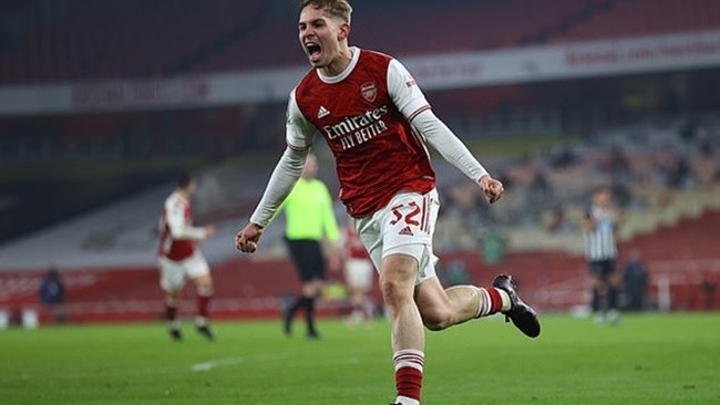 Smith Rowe lên ĐT Anh, Arsenal phải chuẩn bị kịch bản đáng lo ngại - Bóng Đá