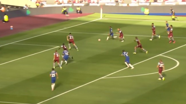 Một Sterling xuyên phá hàng thủ West Ham - Bóng Đá