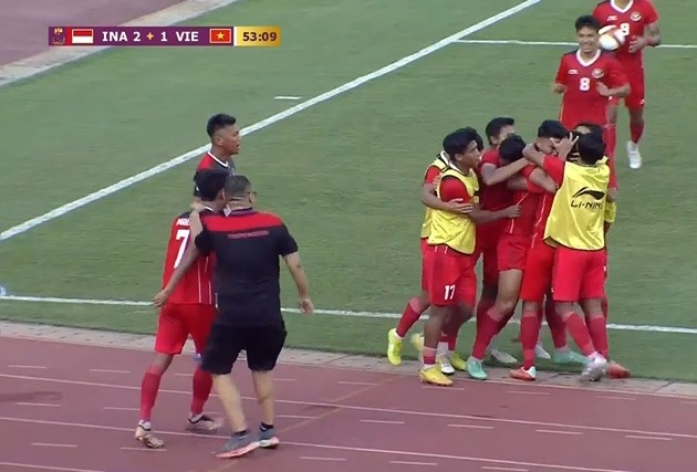 TRỰC TIẾP U22 Indonesia 2-1 U22 Việt Nam (H2): Lại thua ném biên - Bóng Đá