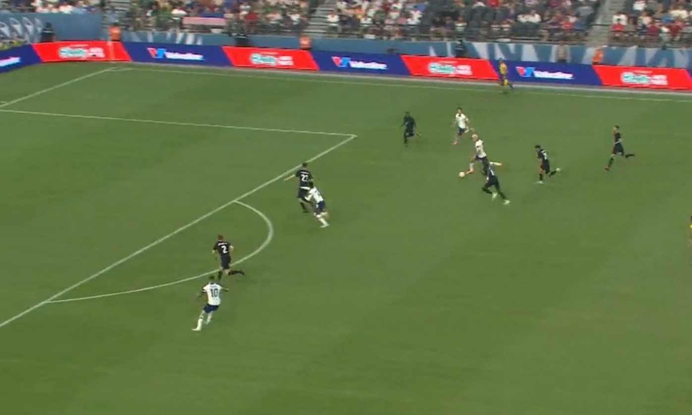 Martin Odegaard explains why he took Arsenal penalty instead of Bukayo Saka against Crystal Palace - Bóng Đá