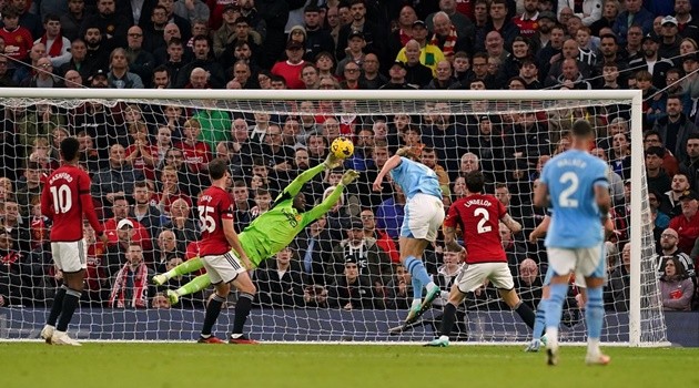 Người thắng kẻ thua sau trận derby Manchester - Bóng Đá
