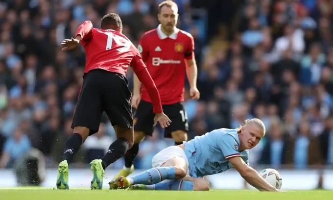 Man City phơi bày điểm yếu trước Man Utd? - Bóng Đá