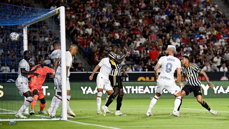 Juve và Milan tạo nên trận cầu sôi động với 4 bàn  - Bóng Đá