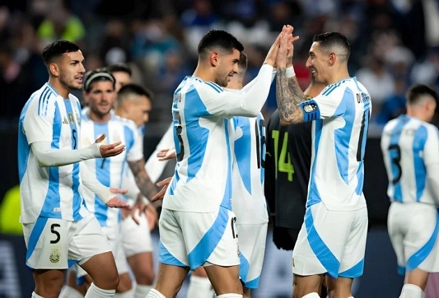 Argentina - Bóng Đá