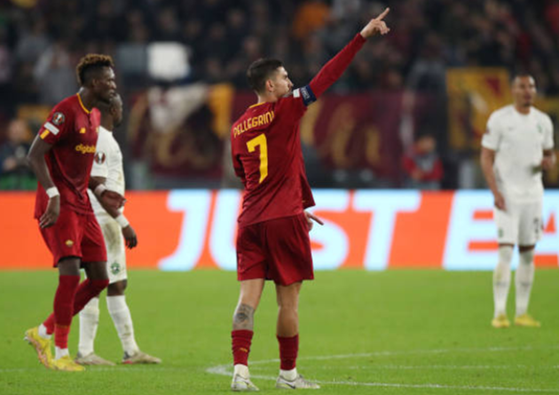 ảnh reviews trận Roma - Bóng Đá