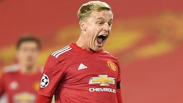 The sacrifice that Joao Cancelo made to join Barcelona from Manchester City last summer - Bóng Đá