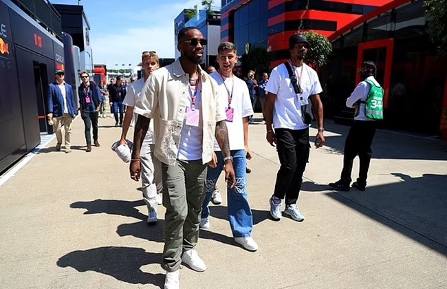 Pep Guardiola dẫn đầu những tên tuổi lớn của môn thể thao này tại Giải Grand Prix Anh - Bóng Đá