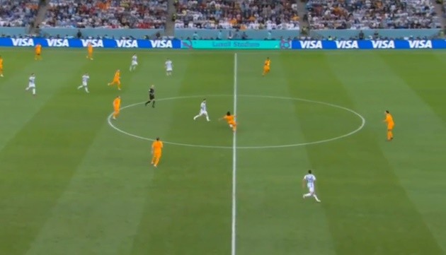 Toàn cảnh Maguire khiến Man Utd hú vía trong ngày đá chính - Bóng Đá