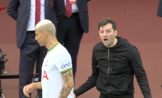 Jordan Henderson begins training with Al-Ettifaq BEFORE Saudi  - Bóng Đá