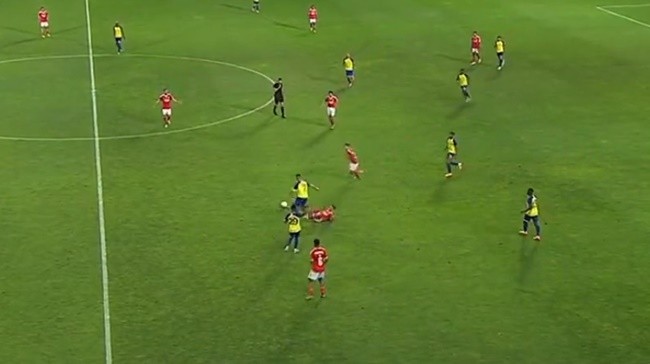 Điểm yếu của Mbappe bị phơi bày - Bóng Đá