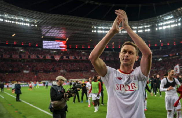 Cựu sao Man Utd tỏa sáng rực rỡ ngày Roma lập kỷ lục - Bóng Đá