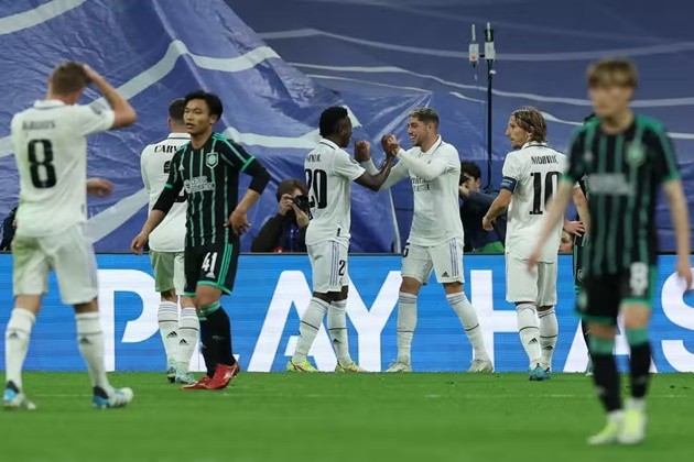 Em trai Mbappe rực sáng, nhấm chìm đối thủ không thương tiếc - Bóng Đá