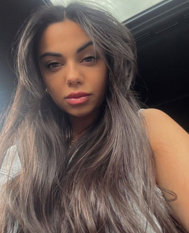 Marc Cucurella’s glamorous partner Claudia - Bóng Đá