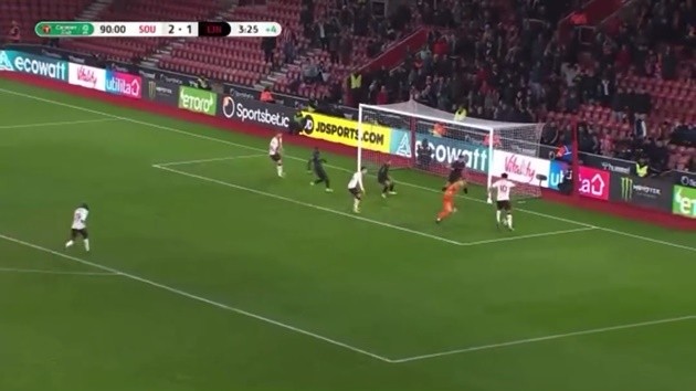 Trò bịp xuất hiện tại Carabao Cup - Bóng Đá