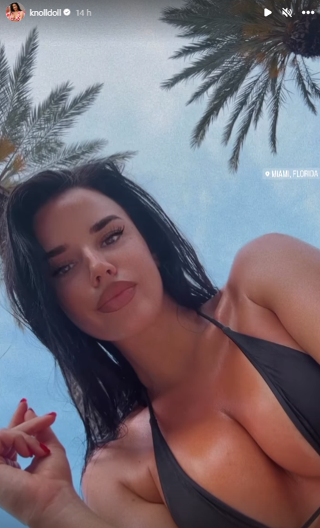 World Cup’s hottest fan Ivana Knoll poses topless as awestruck fans hail ‘best photo EVER’ - Bóng Đá