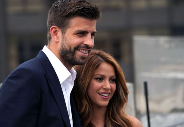 Teary-eyed Shakira - Bóng Đá