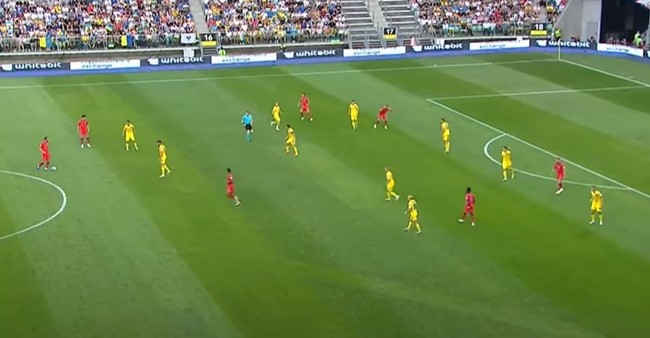 Kane và Neymar cùng làm điều điên rồ - Bóng Đá