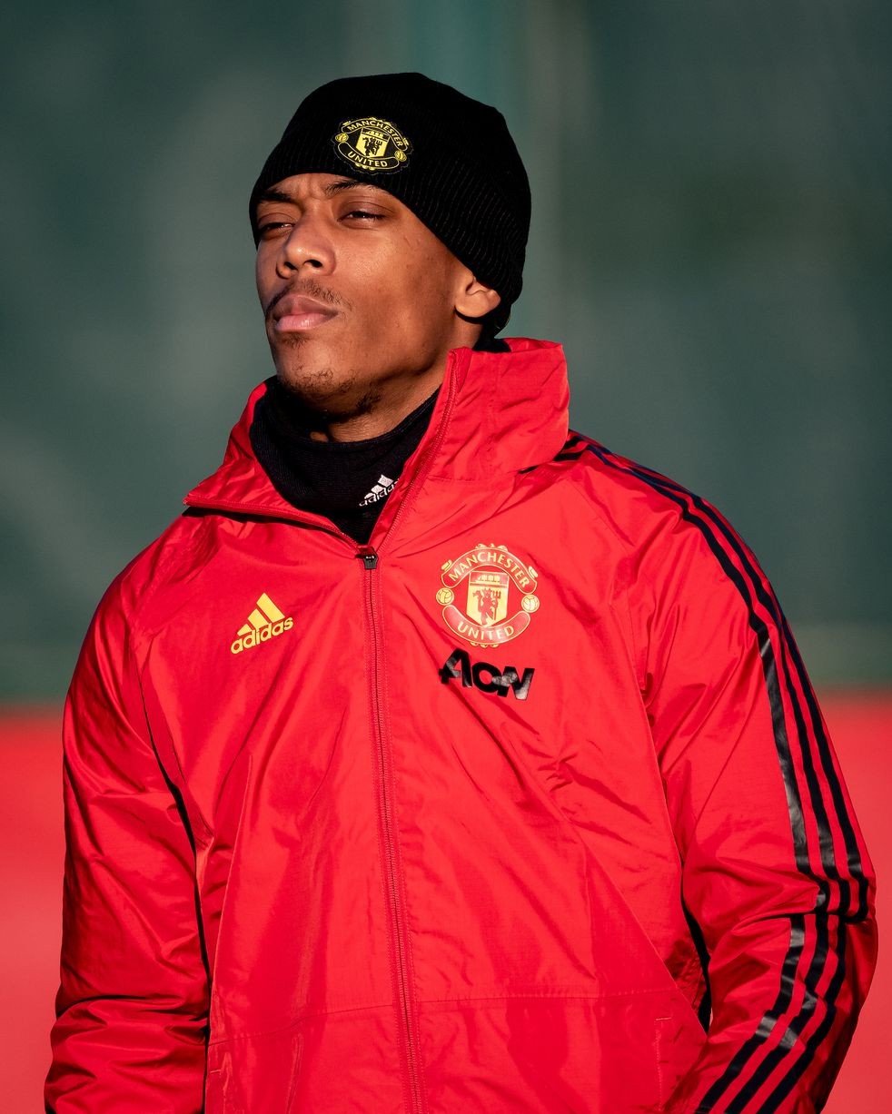 Georgina Rodriguez and Antonella Roccuzzo’s amazing lifestyles compared - Bóng Đá