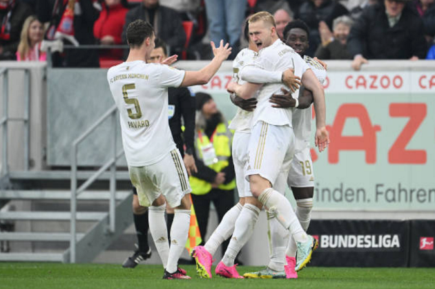 Tin Bayern + Dortmund  - Bóng Đá